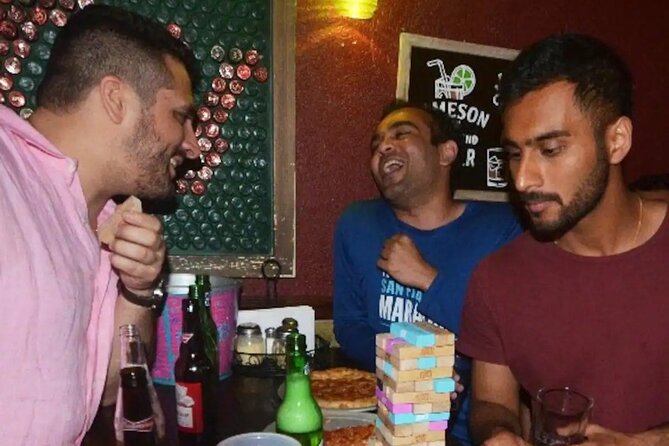 Williamsburg Definitive Dive Bar Crawl With the Bar Buds - Meeting and End Points