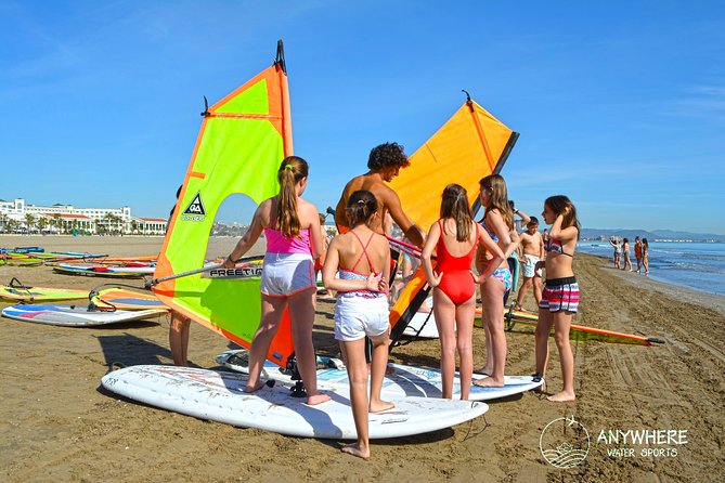 Wind Surf Lessons in Valencia - At a Glance