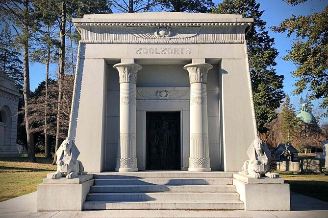 Woodlawn Cemetery Audio Tour Review