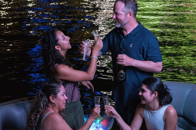 Champagne City Lights Boat Tour With Photoshoot - Exploring the Picturesque Miami Skyline