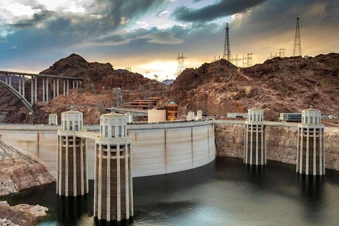 Las Vegas VIP Hoover Dam Tour Review - Whats Included in Your Tour Package