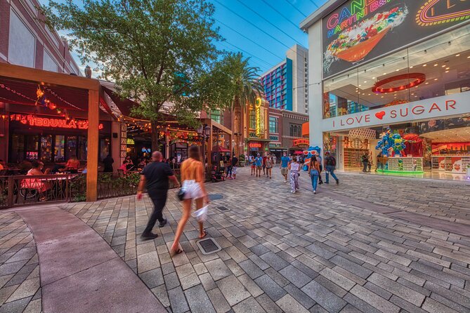 Luenell at Jimmy Kimmels Comedy Club at the LINQ Promenade - Ticket Information