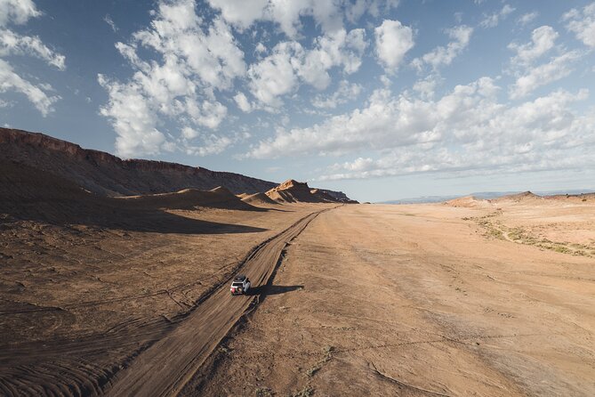 Moonscape Overlook and Factory Butte Offroad Tour - What to Expect on the Tour