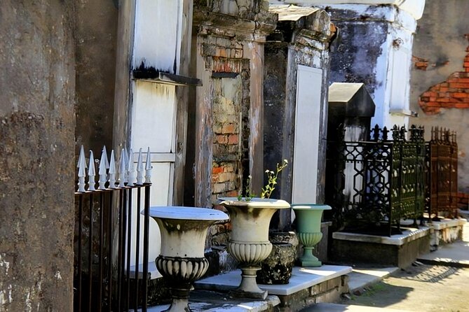 New Orleans French Quarter Private Walking Tour With a Guide - Customizable Itinerary for Your Preferences