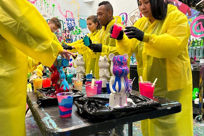 Private Fluid Bear Art Class - What to Expect