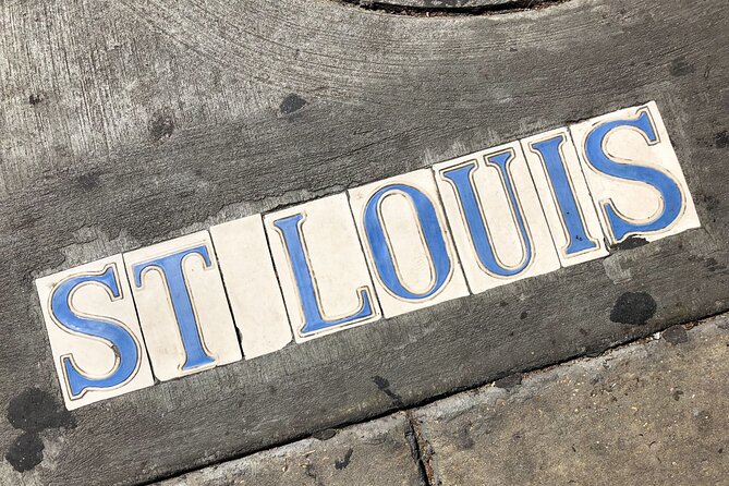 Saint Louis Private Custom Walking Tour With a Local Guide - Inclusions