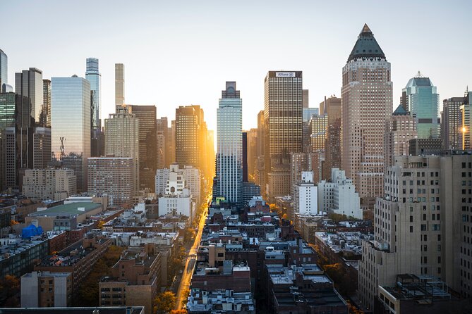 Spider-Man Filming Locations in New York Tour With Private Guide - Meeting and Pickup Details
