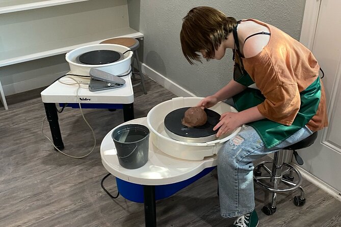Wheel Throw Workshop - Inclusions