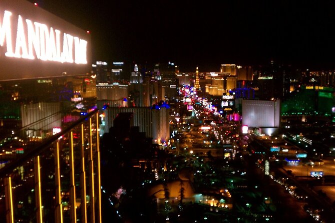 Group Discounted Walking Tour on the Las Vegas Strip With Photos and Champagne - Requirements and Recommendations