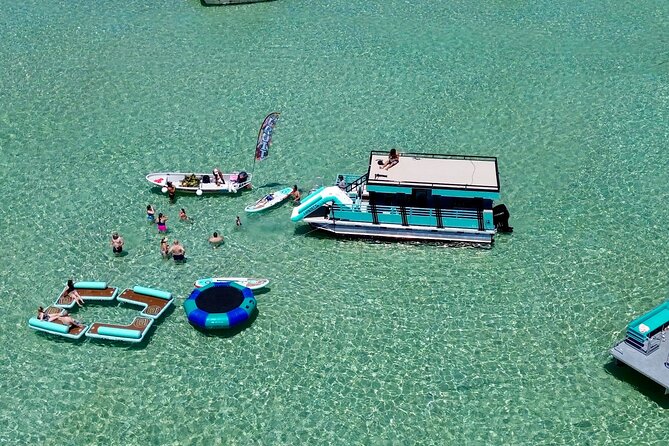 Luxury Crab Island Pontoon Charter With Restroom (Up to 18) - Amenities and Features of the Charter