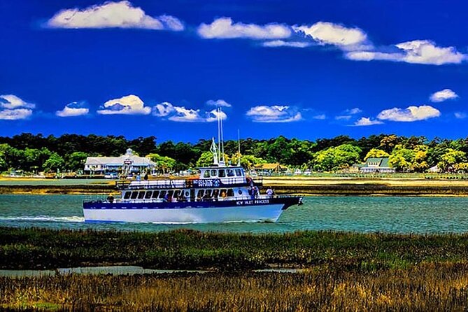 Myrtle Beach Sunset Dolphin Cruise Review - Onboard Amenities and Accessibility