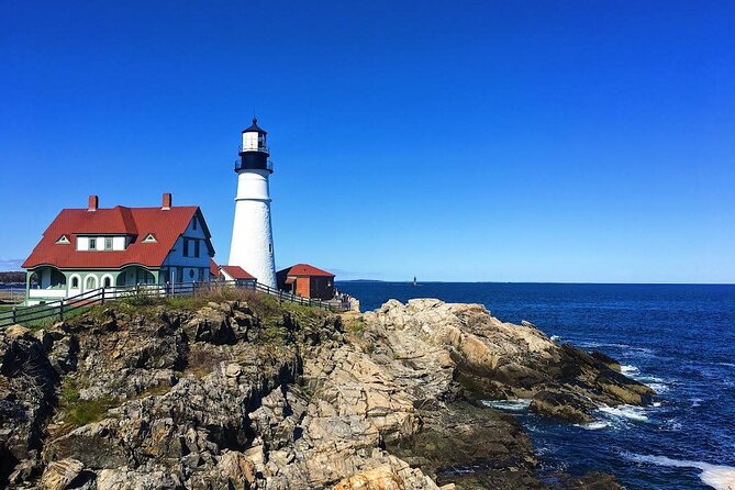 Portland Lighthouse Tour Review: A Day in Maine - Exploring Fort Williams Park