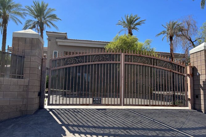 Private Celebrity Homes Tour in Las Vegas Review - What to Expect on the Tour