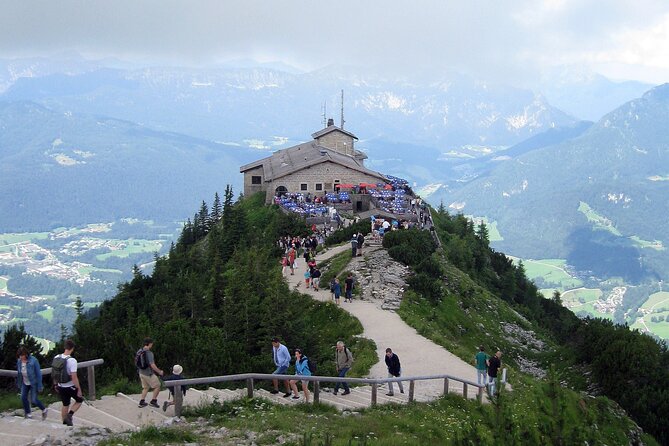 Private Day Trip From Munich To Eagles Nest And Salzburg - Transportation and Pickup Details
