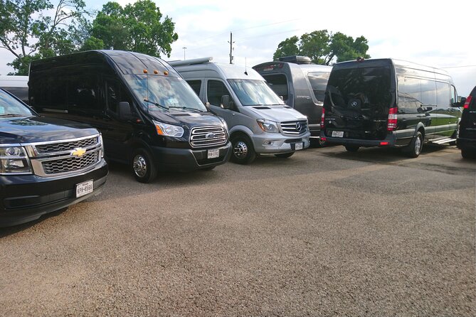Private Shuttle Galveston to Hobby Airport (HOU) For 10 Travelers - Booking and Confirmation Process