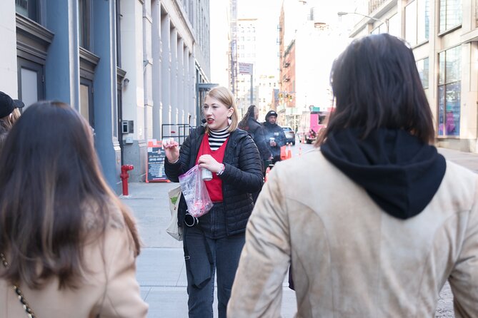Private Taylor Swift Hotspots Walking Tour - Accessibility