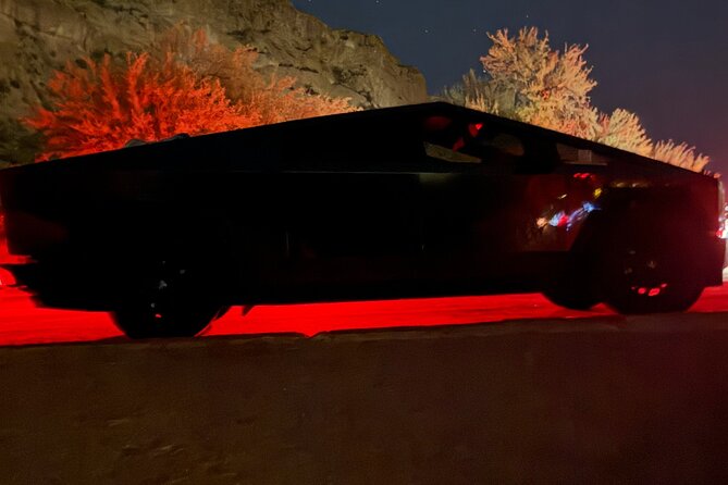 Tesla Cyber Truck Tour Review: Unforgettable Experience - Comfort and Technology Features of the Cyber Truck