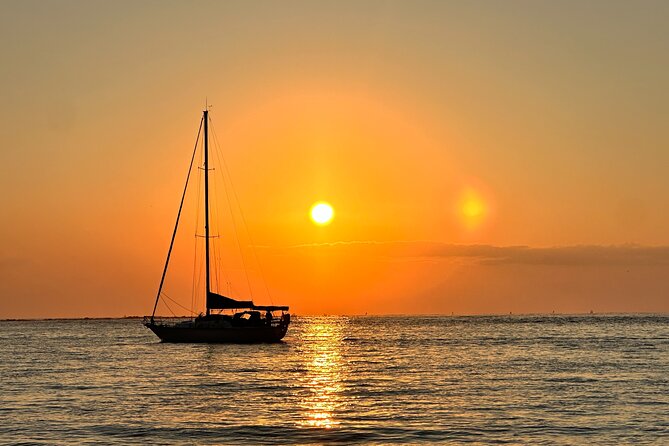 Daytona Beach Sunrise Cruise Review - Onboard Experience: Breakfast and Beverages
