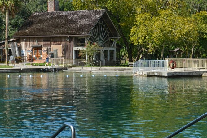 DeLeon Springs River Boat Tour Review - Accessibility Features of the Tour
