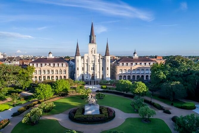New Orleans French Quarter Private Walking Tour With a Guide - Inclusions, Exclusions, and Accessibility