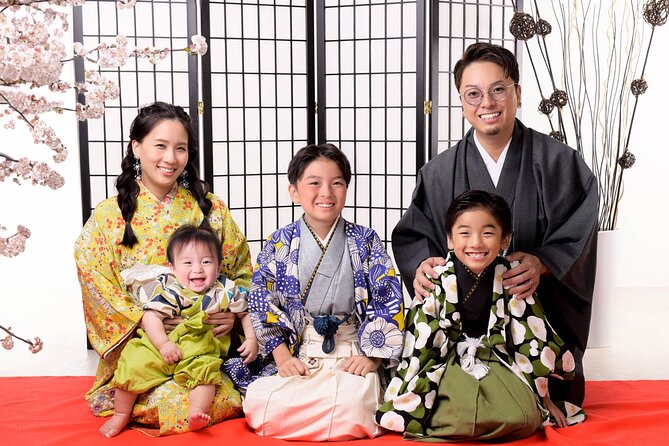 Osaka：Kimono Photo Shoot - Group Size and Cancellation