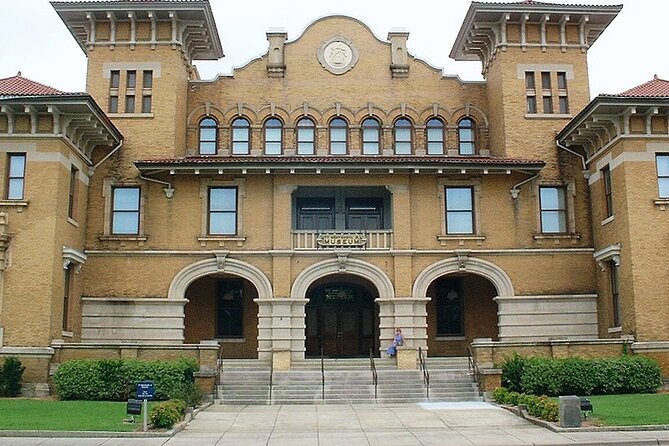 Pensacola Downtown Walking Ghost Tour: Historic & Very Haunted - Tour Schedule and Availability