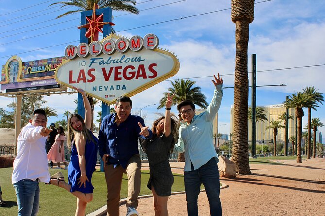 Private Limo 2.5hr Tour of Vegas With Champagne - Tour Duration and Cost