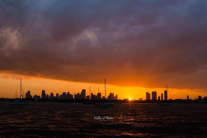 Private Sunset and Night Photo Tour Review - Personalized Experience and Tour Guide Insights