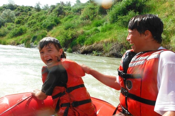 Red Canyon River Trips Review: Thrilling Adventure - Safety Measures and Equipment Provided