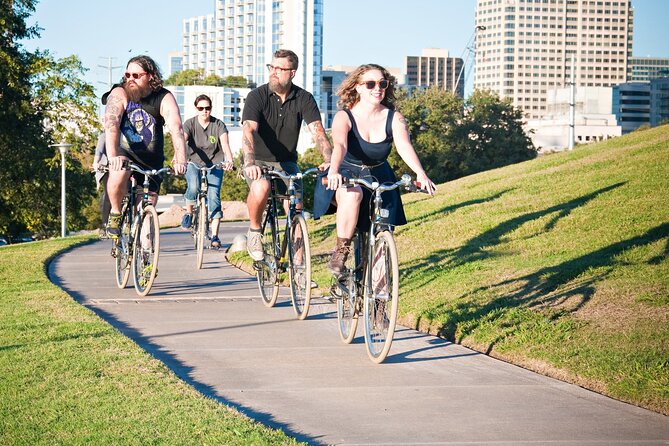 The Gram Tour in Austin - Accessibility and Requirements