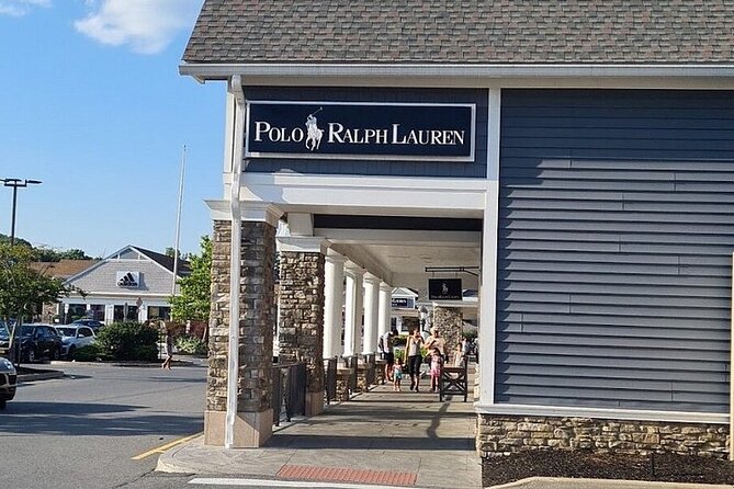 Woodbury Common Shopping Experience Review - Booking Process and Prices