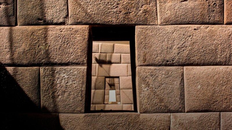 Cusco Culture Tour 4D- Machu Picchu - |Group and Hotel ☆☆☆| - Group Size and Hotel Rating