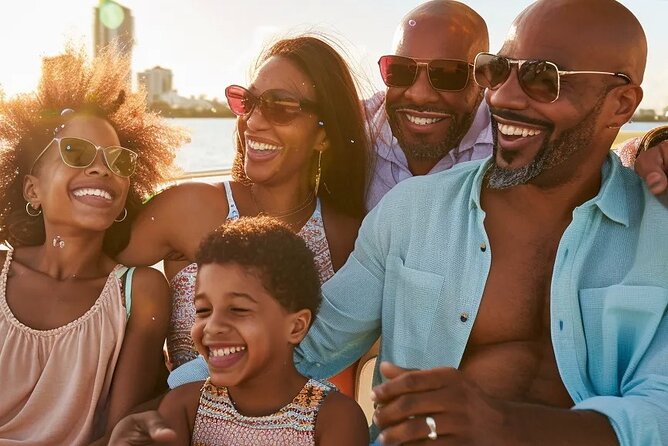 Miami Skyline Boat Tour Review: Scenic Experience - Accessibility and Accommodation