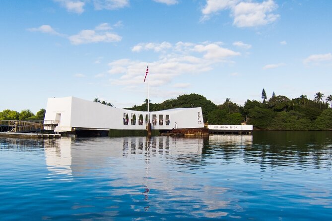 Pearl Harbor: Arizona Memorial, Missouri Battleship & City Tour - Accessibility and Participation