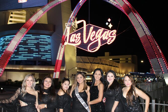 Private Limo 2.5hr Tour of Vegas With Champagne - Champagne and Souvenirs