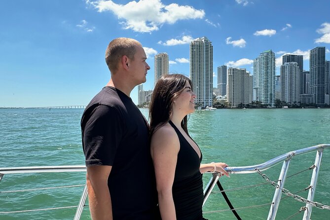 Viator Exclusive Cruise: Miami Skyline Review - Accessibility Features of the Cruise