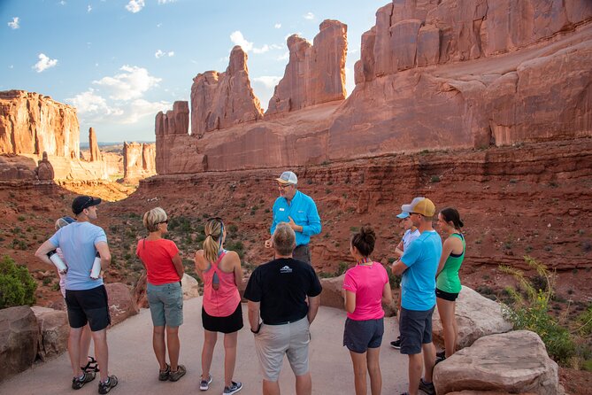 Arches National Park Morning Tour - Returning to the Starting Point