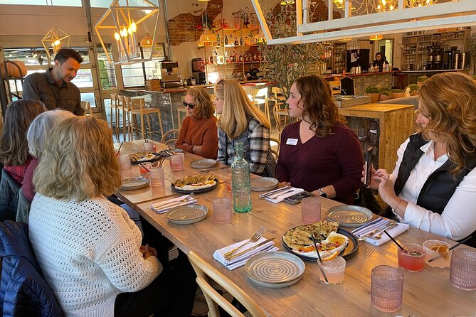 Food and Music History Tour of Nashvilles Music Row - Musical Highlights of Music Row