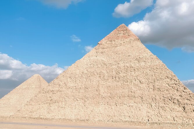 Giza Pyramids and Sphinx Tour Review - Dining: Traditional Egyptian Lunch
