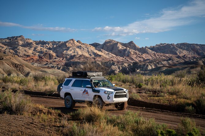 Moonscape Overlook and Factory Butte Offroad Tour - Experience the Moonscape Overlook and Factory Butte