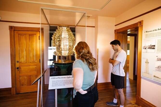 Old Mackinac Point Lighthouse Admission Review - Review Analysis: Visitor Experiences