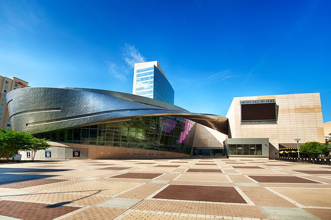 Private Transfer: Charlotte to Charlotte Douglas Airport CLT in Luxury SUV - Booking Your Private Transfer in Advance