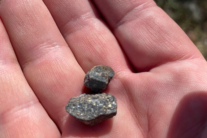 Rockhounding in Bisbee - Knowledgeable Guide Sean and the Geology Expertise