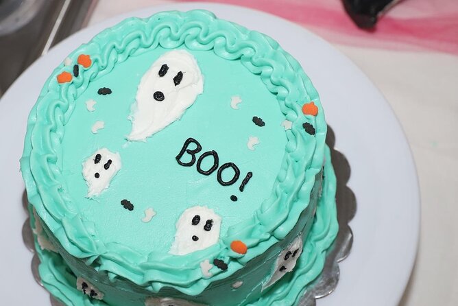 Cake Decorating in Houston - Wrapping Up and Departing the Class