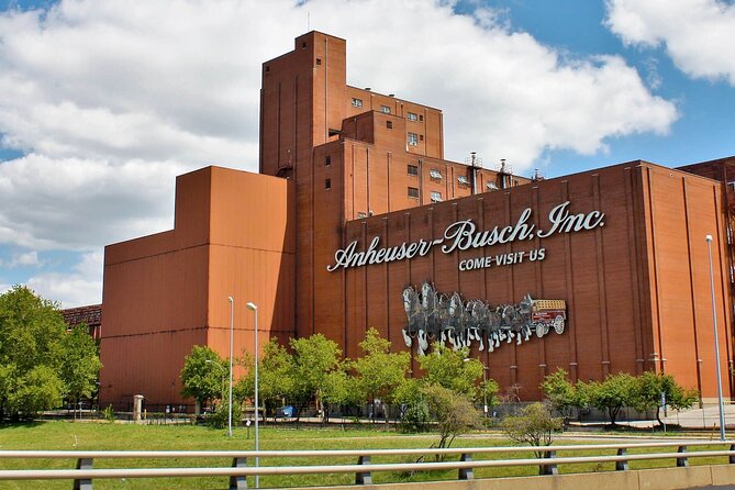 Corporate Events & Culinary Excursions in St. Louis - Frequently Asked Questions