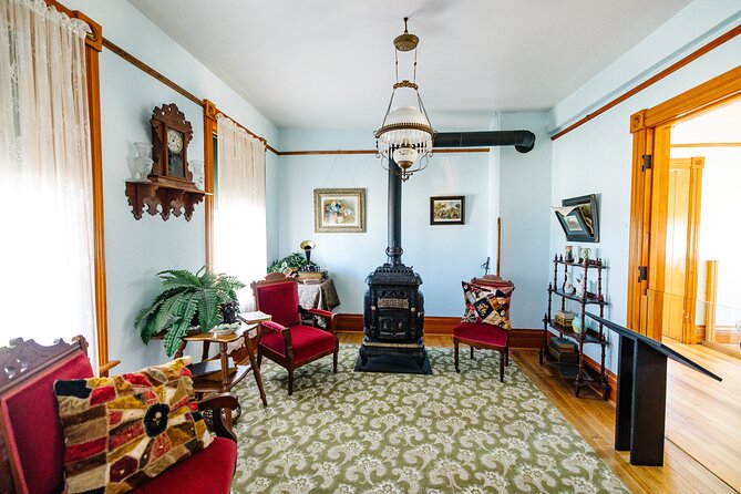 Old Mackinac Point Lighthouse Admission Review - How to Make the Most of Your Visit