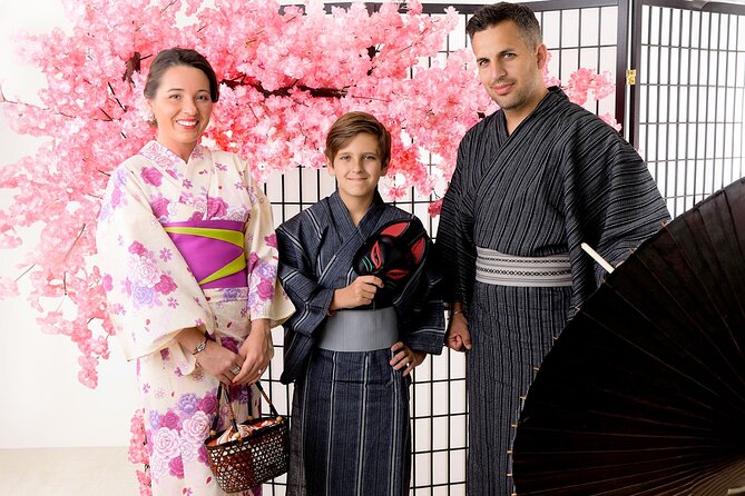 Osaka：Kimono Photo Shoot - Memorable Photos and Experiences