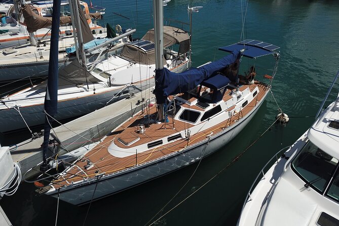 Private Luxury Sailboat Charters of Honolulu - Frequently Asked Questions
