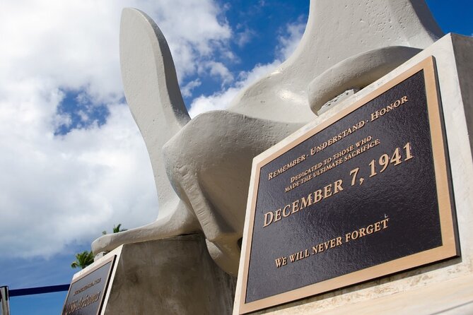 Pearl Harbor: Arizona Memorial, Missouri Battleship & City Tour - Visiting the USS Missouri Battleship