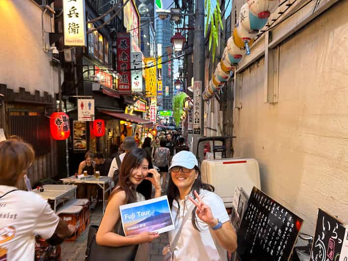 【Shinjuku】No.1 Local Bar Hopping & Deep Walking Tour! - Key Points